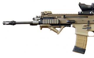 Штурмовая винтовка (автомат) FN SCAR